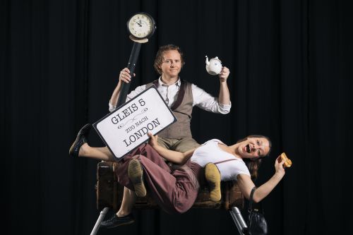 .resized_333x500_kira_und_anders_kl-9802._1258943733e3a66ad1a2c92f3db8fb07.jpg