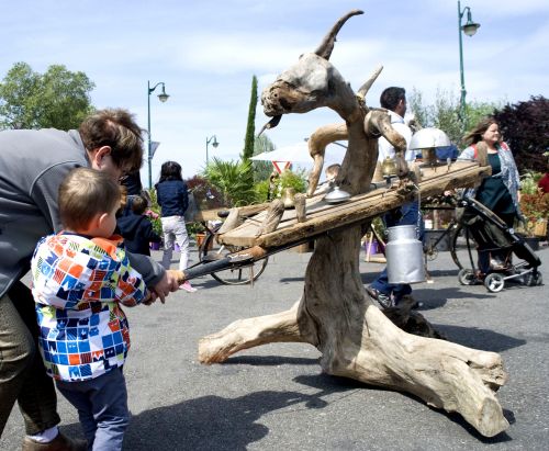 .resized_411x500_mj-holzspielefiguren_toupine-motiv_01._7af5905fd38c40bcf70555f22fcdb929.jpg